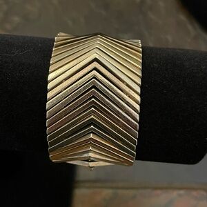 COPY - Gold plate stretch bracelet